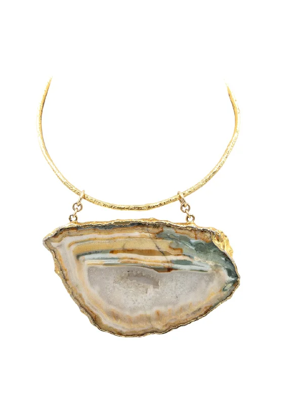 Ladies vintage necklaces-Geode Slice Pendant Gold Bar Necklace