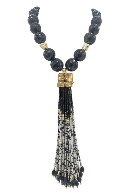 Ladies emerald necklaces-Black Onyx Black and White Tassel Necklace