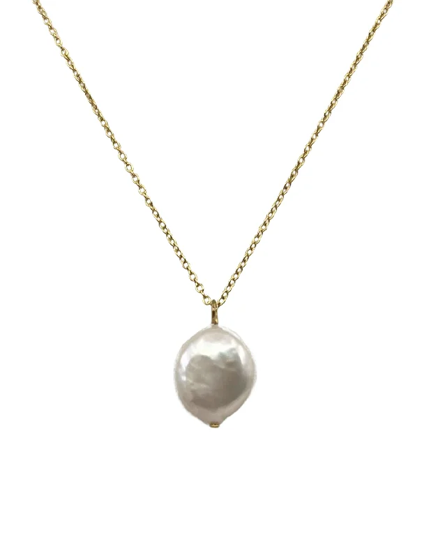 Ladies opal necklaces-Getting Fresh Disc Pearl Gold Necklace