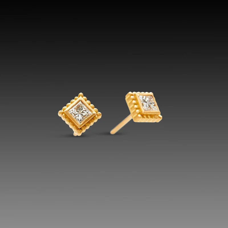 Ladies sapphire earrings-Square Diamond Stud Earrings