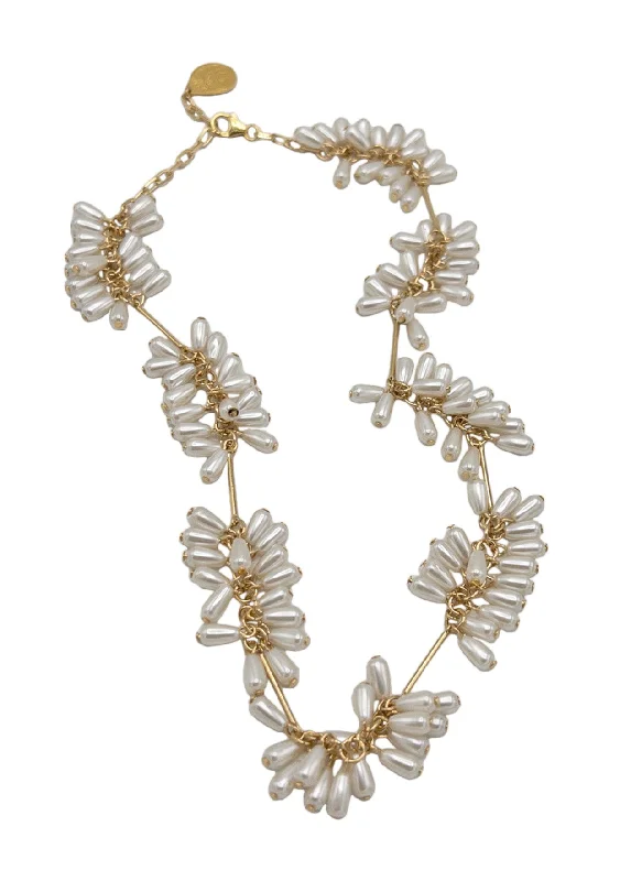 Ladies braided necklaces-Faux Pearl Cluster Necklace