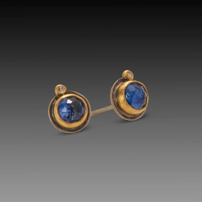 Ladies crystal drop earrings-Round Kyanite Stud Earrings