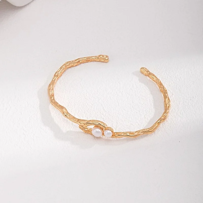 Ladies diamond bracelets-Fiber Twig Gold Vermeil Bracelet with Pearl