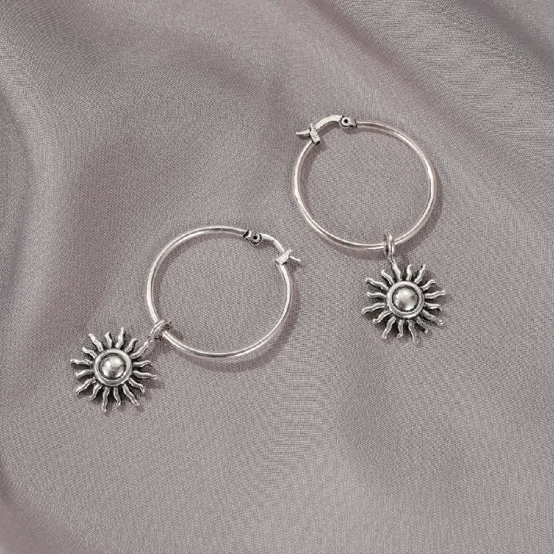 02 Antique Silver