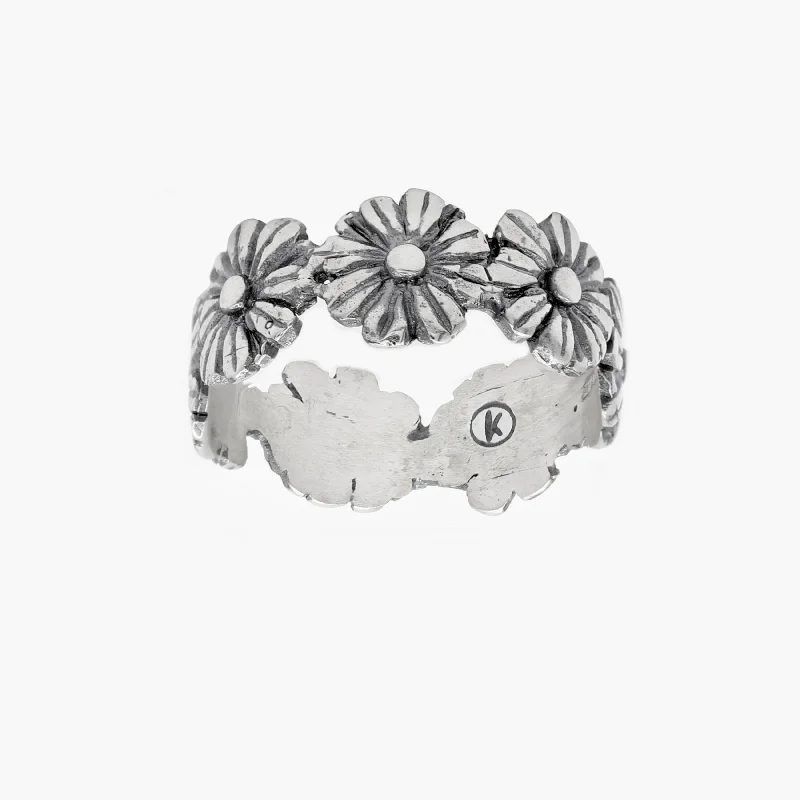 Ladies three-stone rings-Hand-forged Sterling Silver Daisy Ring