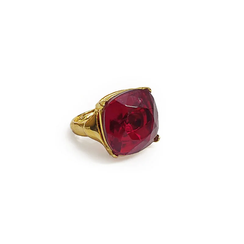 Ladies solitaire engagement rings-Gold and Ruby Square Stone Ring