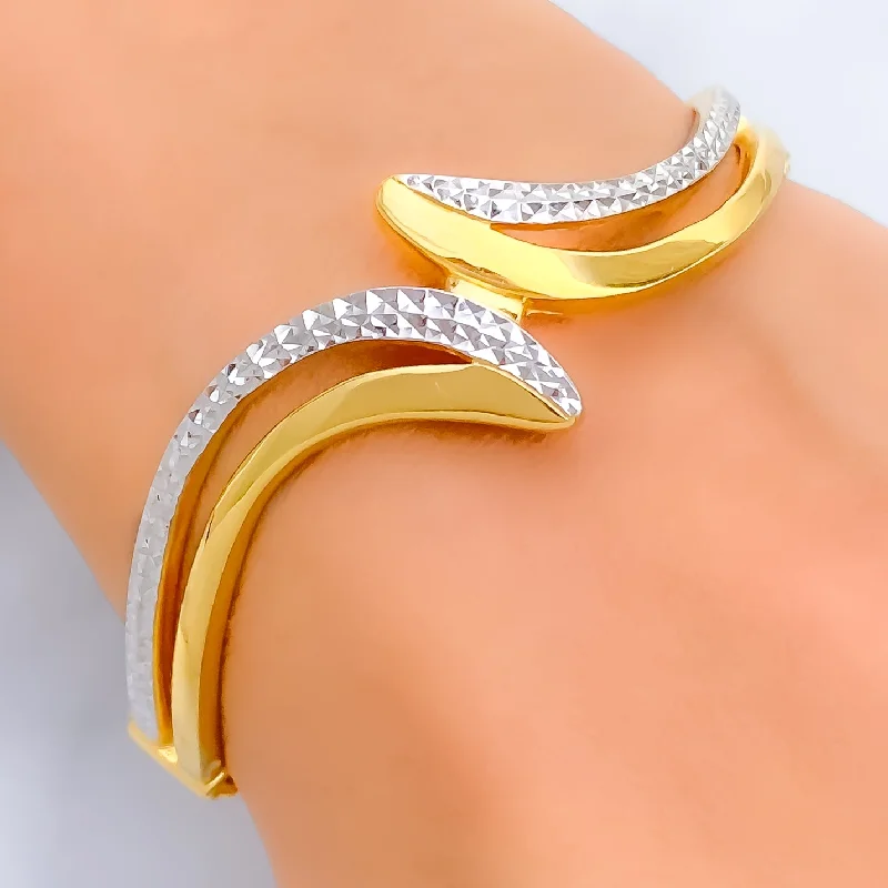 Ladies designer bracelets-Timeless Classy 22k Gold Bangle Bracelet